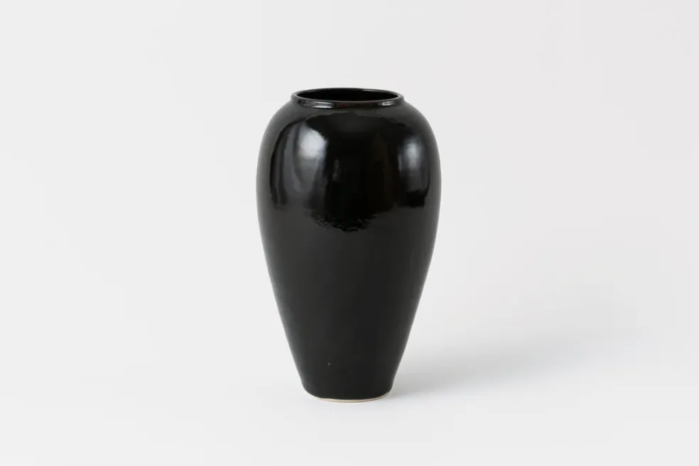 Large Roman Vase Molasses
