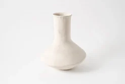 Monda Vase