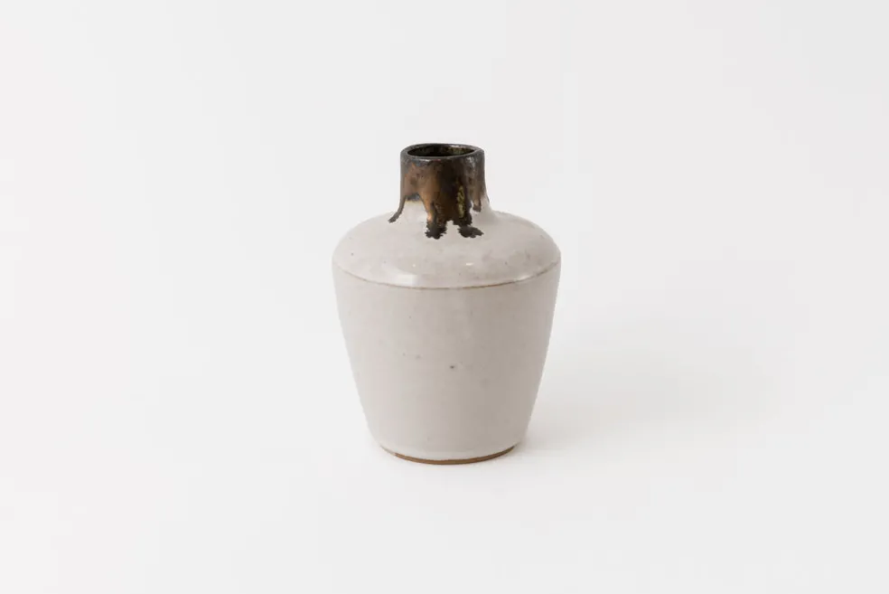 Rim Drip Vase