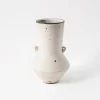Vase D.
